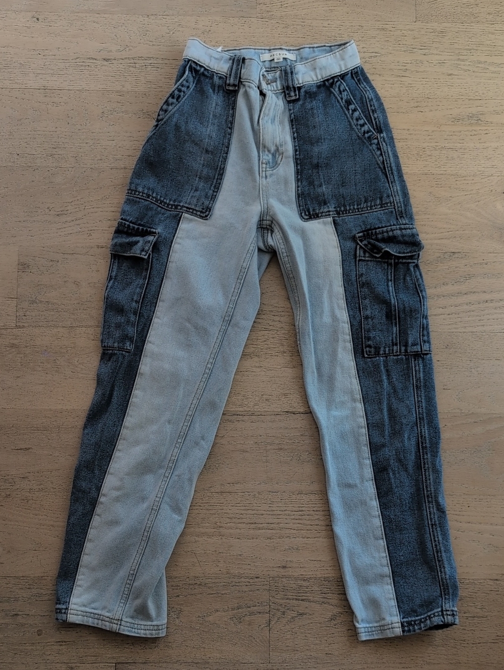 PacSun Two-Tone Cargo Jeans in Light and Dark Blue Sz 23